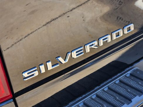 New 2026 Chevrolet Silverado 2500 Custom w/ Custom Value Package image 9