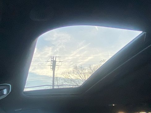 New 2025 Jeep Grand Cherokee L Altitude image 21