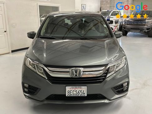 Used 2018 Honda Odyssey EX-L image 2
