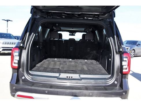 Used 2023 Ford Expedition Max Limited image 29