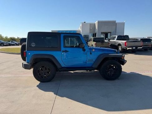 Used 2015 Jeep Wrangler Sport w/ Quick Order Package 24S AWD/4WD image 3