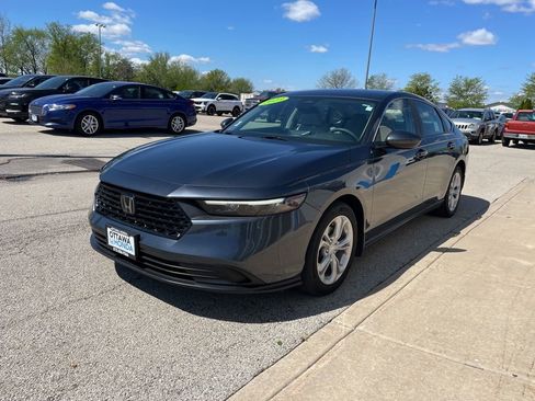 Used 2023 Honda Accord LX image 2