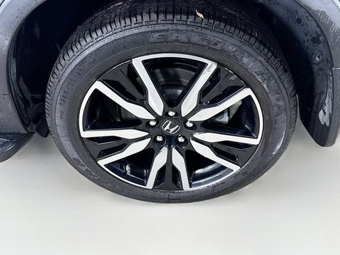 Used 2019 Honda Pilot Touring image 40