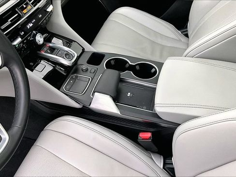 Certified 2024 Acura MDX FWD w/ Technology Package image 18