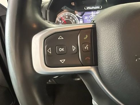 Used 2022 RAM 1500 Big Horn AWD/4WD image 15