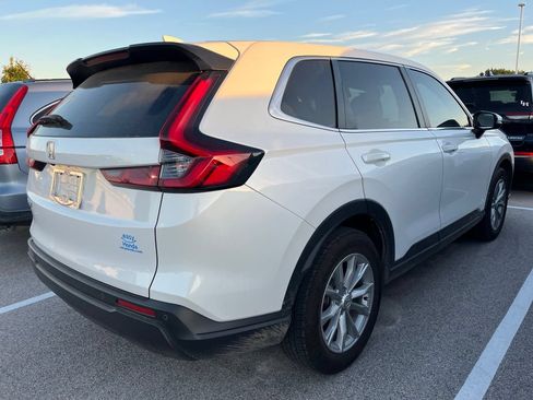 Used 2025 Honda CR-V EX-L image 3