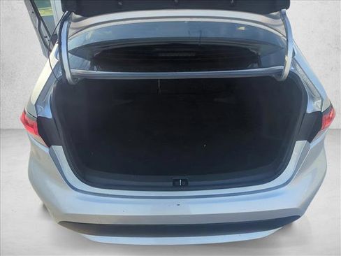 Used 2020 Toyota Corolla LE image 26