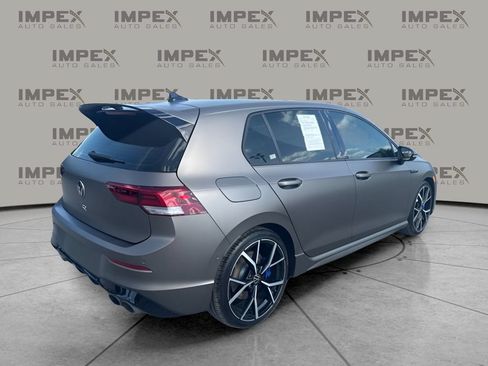 Used 2024 Volkswagen Golf R AWD/4WD image 5