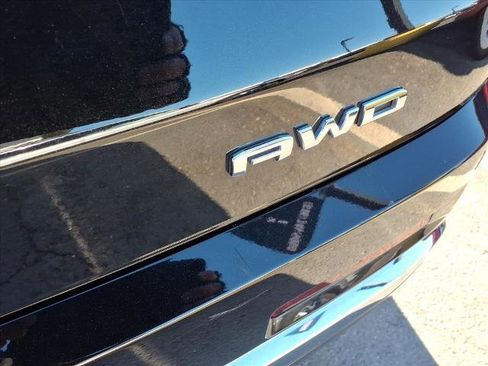 Certified 2023 GMC Acadia Denali w/ Denali Technology Package image 10