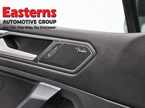 Used 2019 Volkswagen Tiguan SEL Premium AWD/4WD image 21