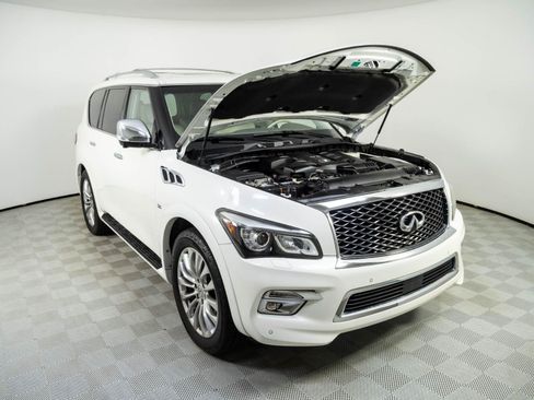 Used 2015 INFINITI QX80 4WD w/ Deluxe Technology Package image 35