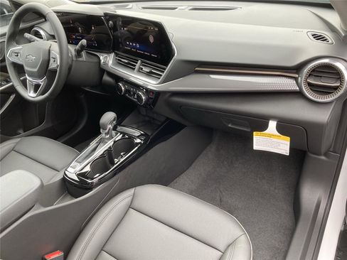 New 2026 Chevrolet Trax ACTIV image 36