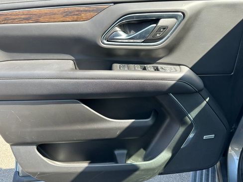 Used 2023 Chevrolet Tahoe Premier w/ Premium Package 2 image 20