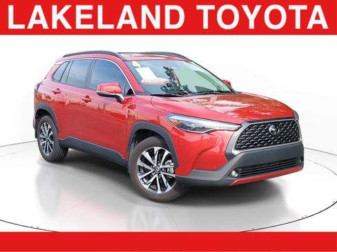 Certified 2024 Toyota Corolla Cross XLE w/ Convenience Package FWD image 1