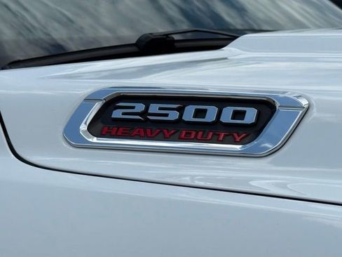 Used 2022 RAM 2500 Big Horn AWD/4WD image 10