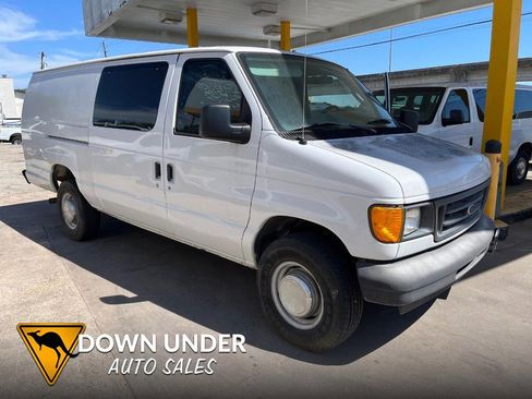 Used 2005 Ford E-350 and Econoline 350 Extended Super Duty RWD image 1