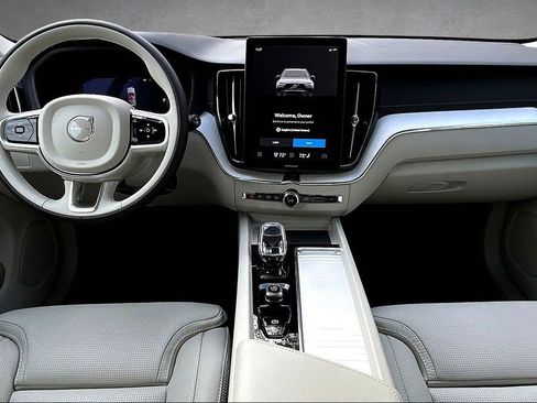 New 2026 Volvo XC60 B5 Ultra w/ Protection Package Premier AWD/4WD image 5