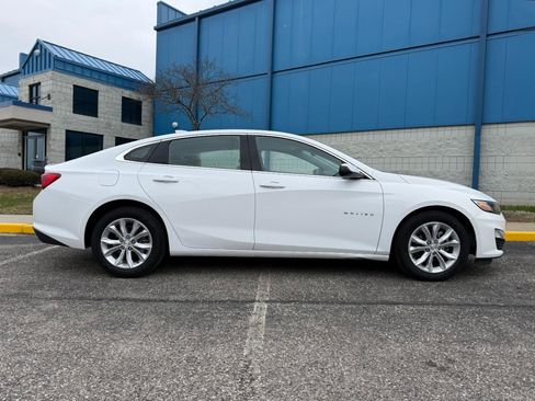Used 2023 Chevrolet Malibu LT FWD image 4