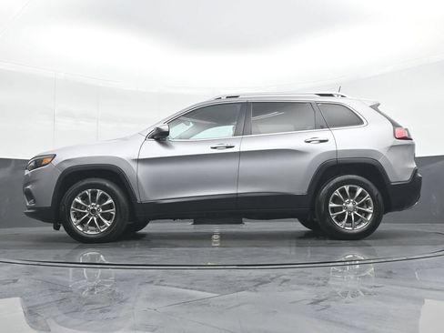 Used 2019 Jeep Cherokee Latitude Plus AWD/4WD image 27