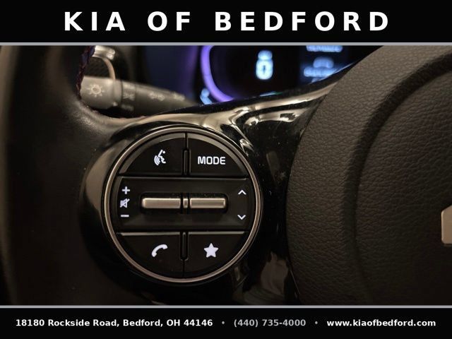 Certified 2024 Kia Soul GT-Line FWD image 18