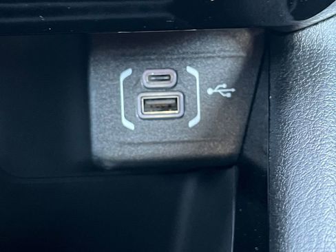 New 2026 Jeep Compass Latitude AWD/4WD image 6