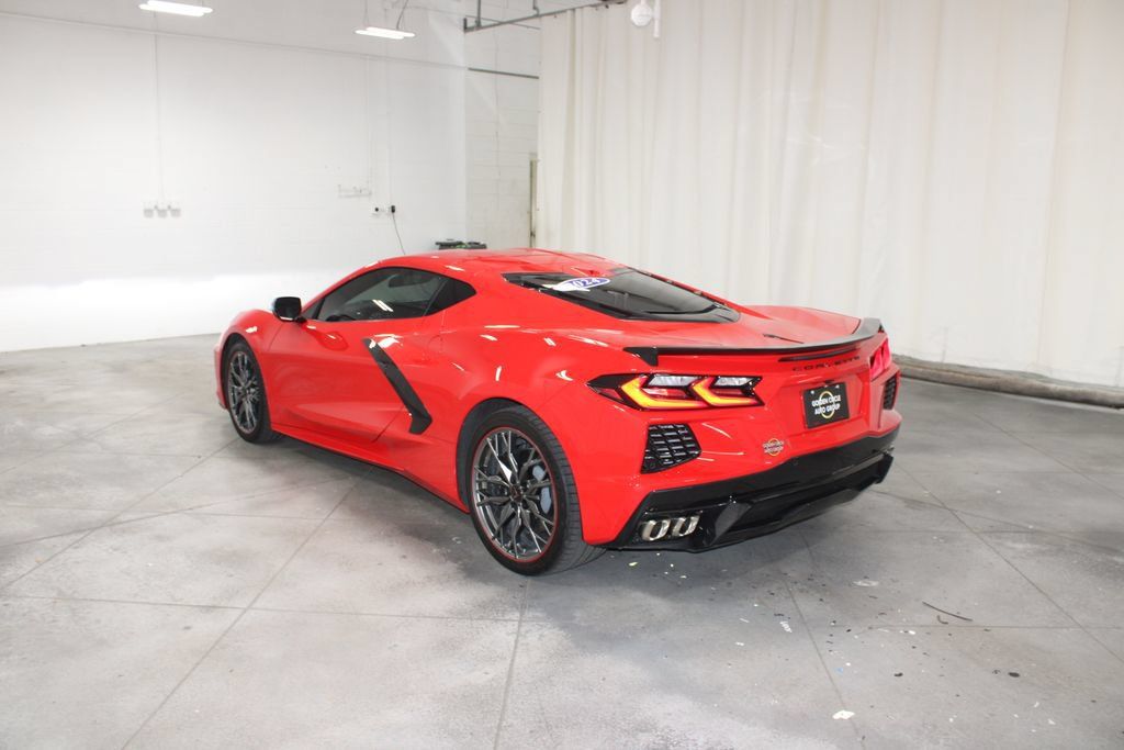 Used 2024 Chevrolet Corvette Stingray Coupe w/ 1LT RWD image 7