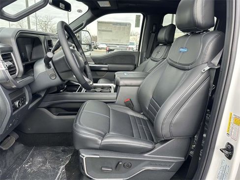 New 2025 Ford F350 Platinum image 8