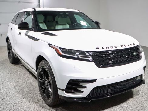 Used 2023 Land Rover Range Rover Velar R-Dynamic S image 5