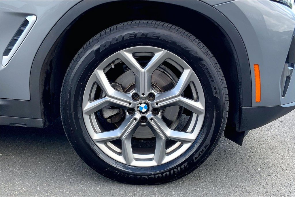 Used 2024 BMW X3 sDrive30i w/ Convenience Package RWD image 10