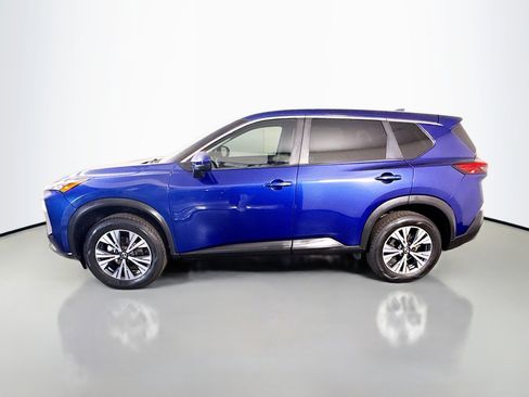 Used 2022 Nissan Rogue SV FWD image 6