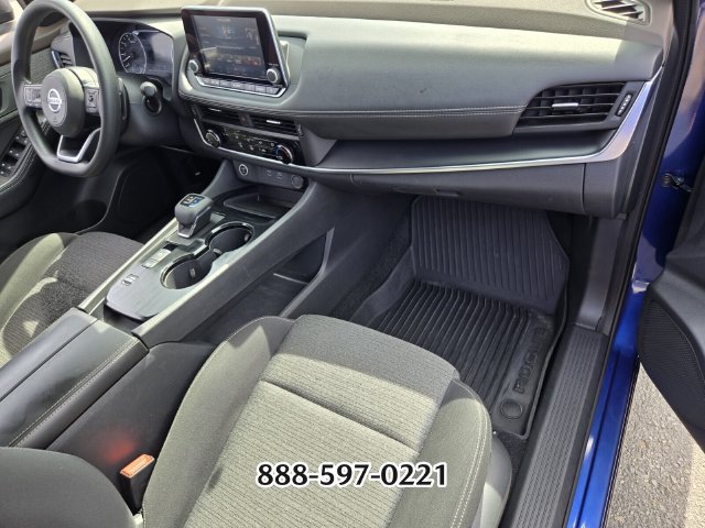 Used 2021 Nissan Rogue S FWD image 17