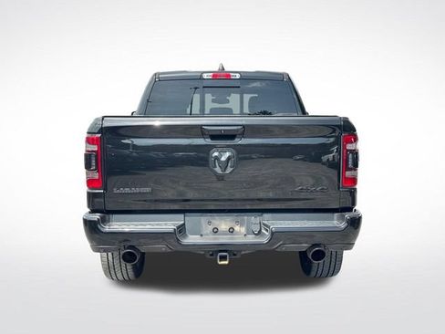 Used 2019 RAM 1500 Laramie AWD/4WD image 3