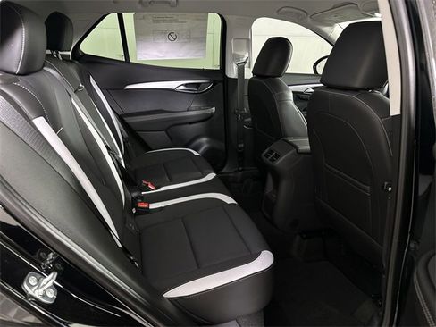 New 2025 Buick Envision Sport Touring image 27