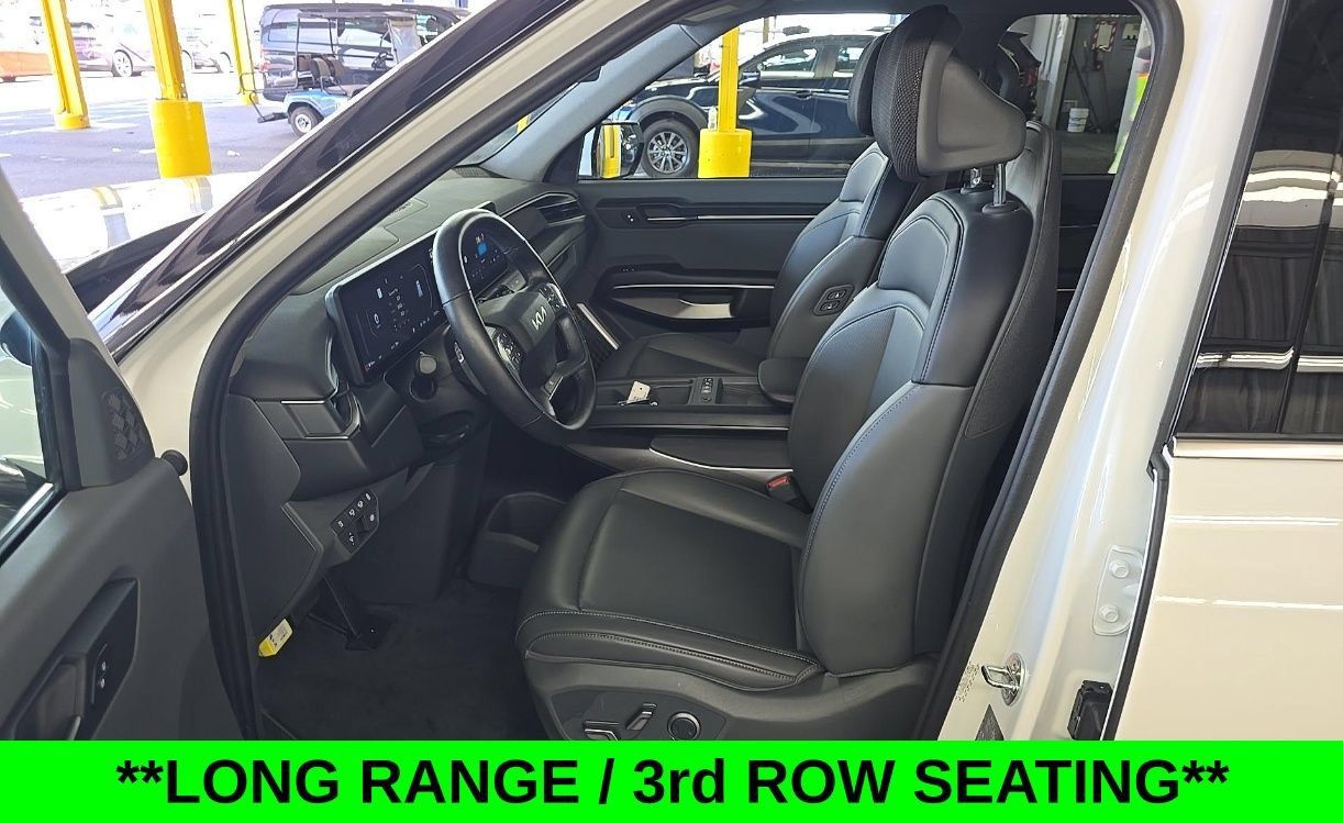 Certified 2024 Kia EV9 Light Long Range RWD image 7