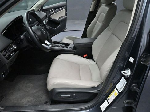 Used 2024 Honda Civic Touring image 12
