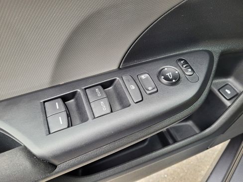 Used 2019 Honda Civic LX image 16