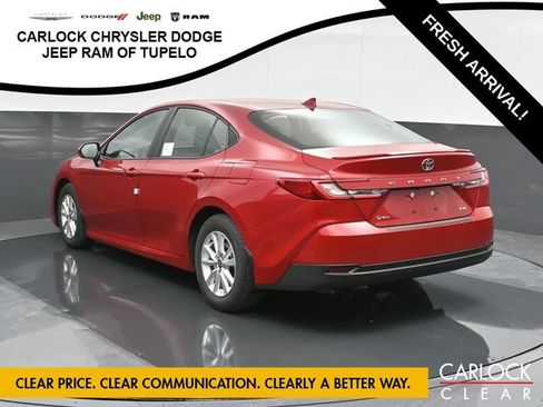 Used 2025 Toyota Camry LE w/ Convenience Package FWD image 11