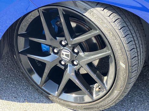 Used 2023 Honda Civic Sport image 9