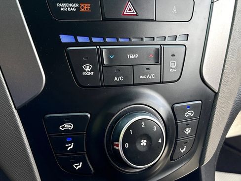 Used 2015 Hyundai Santa Fe Sport AWD/4WD image 15
