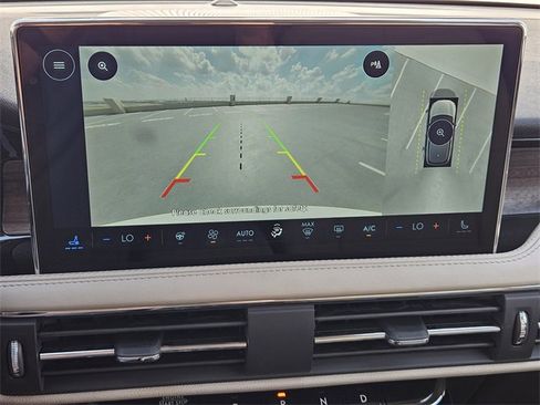 New 2026 Lincoln Corsair Reserve image 17