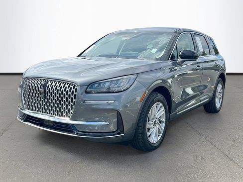 Used 2024 Lincoln Corsair FWD image 3