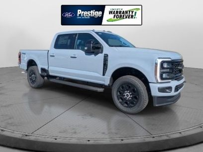 New 2026 Ford F350 Lariat w/ Black Appearance Package