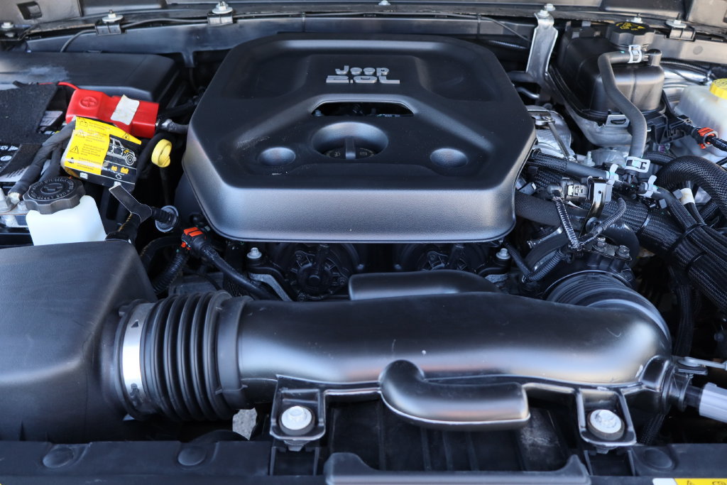 Used 2021 Jeep Wrangler Unlimited Sport AWD/4WD image 31