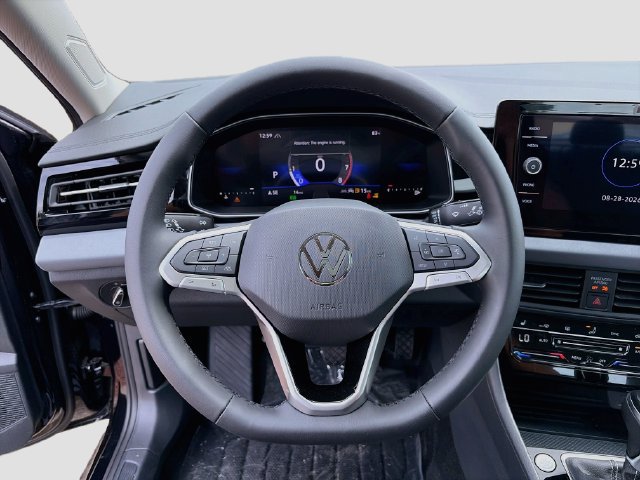 New 2026 Volkswagen Jetta SE FWD image 11