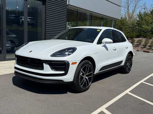 New 2026 Porsche Macan Turbo image 1