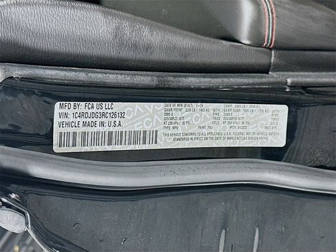 Used 2024 Dodge Durango GT image 35