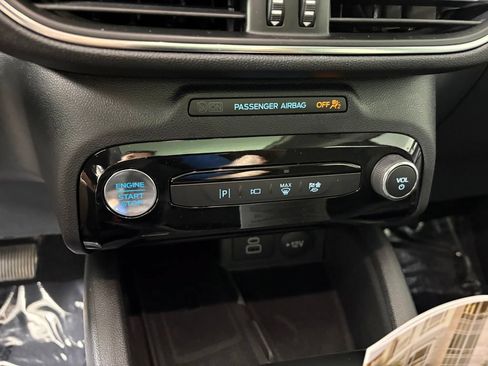 Certified 2026 Ford Escape Platinum w/ Premium Technology Package AWD/4WD image 20