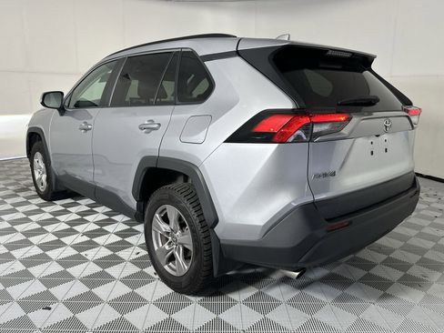 Used 2024 Toyota RAV4 XLE w/ Convenience Package FWD image 6