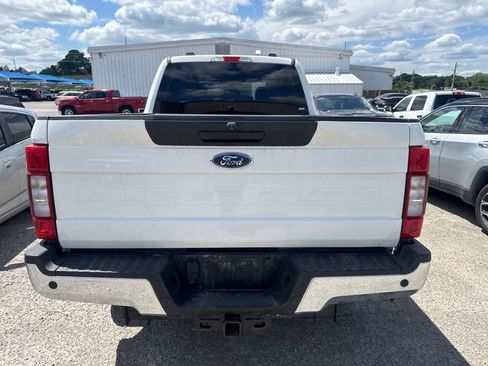 Used 2022 Ford F250 XLT AWD/4WD image 5