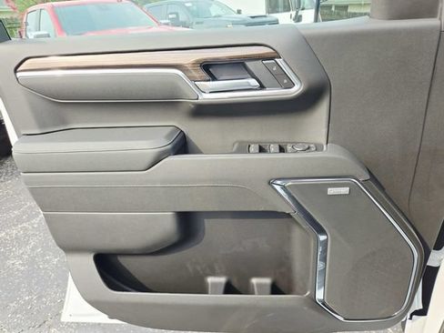 New 2026 Chevrolet Silverado 1500 LT Trail Boss w/ Convenience Package II AWD/4WD image 33